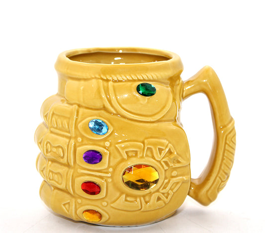 Porselen Thanos Eli Kupa Bardak Model 1
