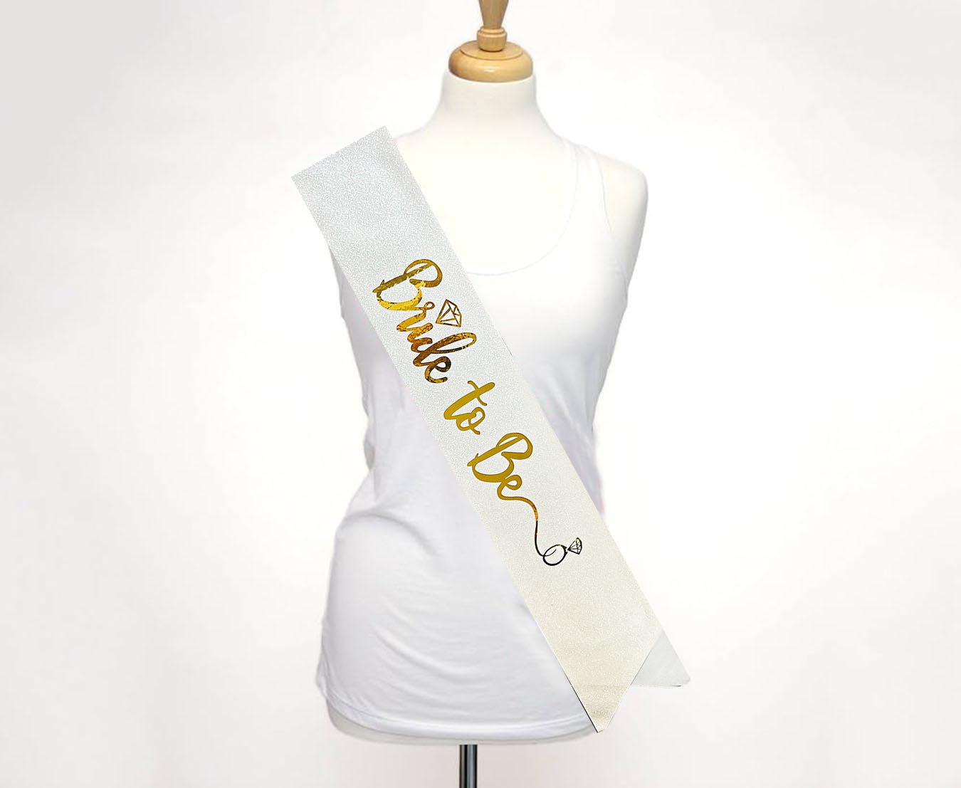 Altın Bride To Be Yazılı Beyaz Kuşak