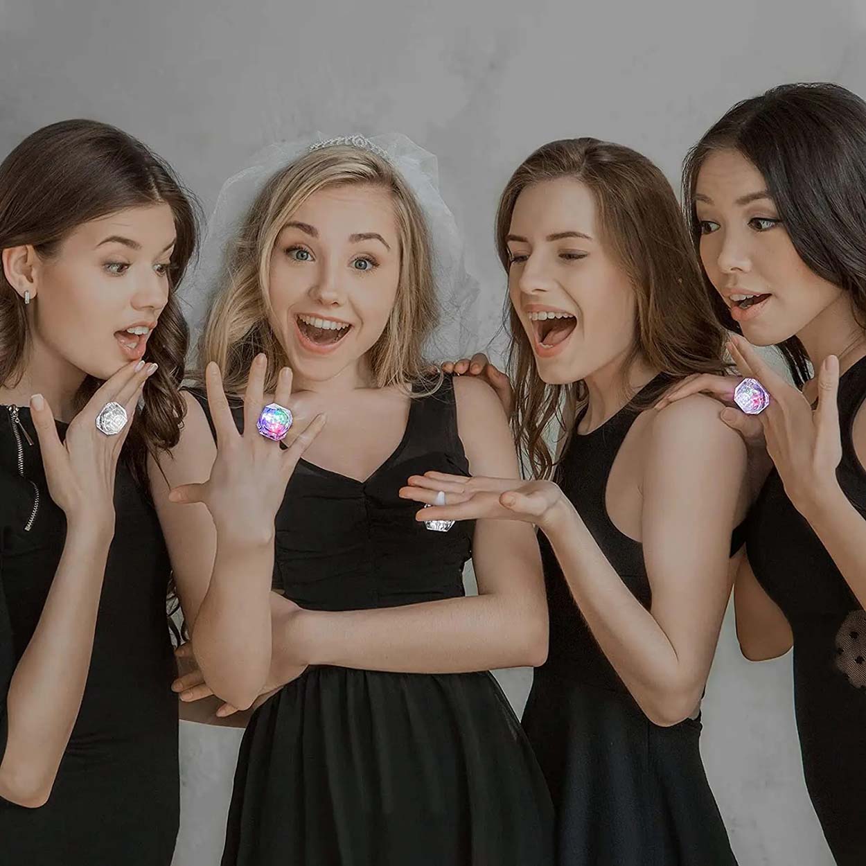 6'lı Kristal LED Parti Yüzük Seti